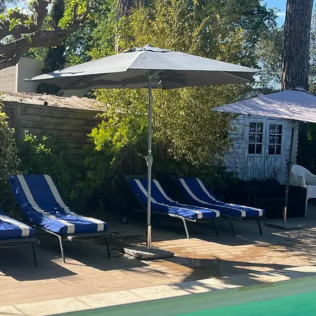 - Mas Saint-louis - Piscine Chauffee